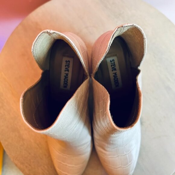 Steve Madden Rookie Bootie Bone Croc - 8 - Picture 5 of 6